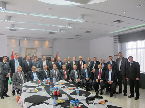 وفد اقتصادي اردني رفيع المستوى  يحل ضيفا على غرفة تجارة وصناعة نابلس26/114/2013